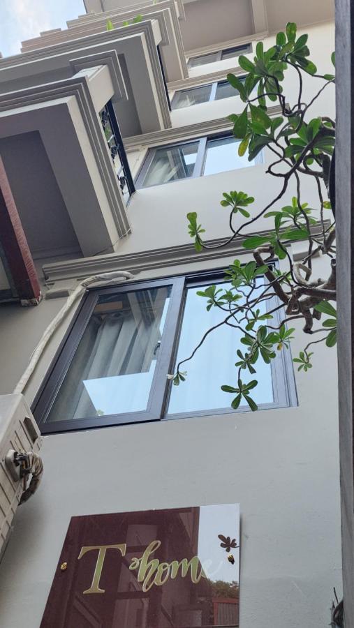 T Home Balcony Homestay Ханой Экстерьер фото