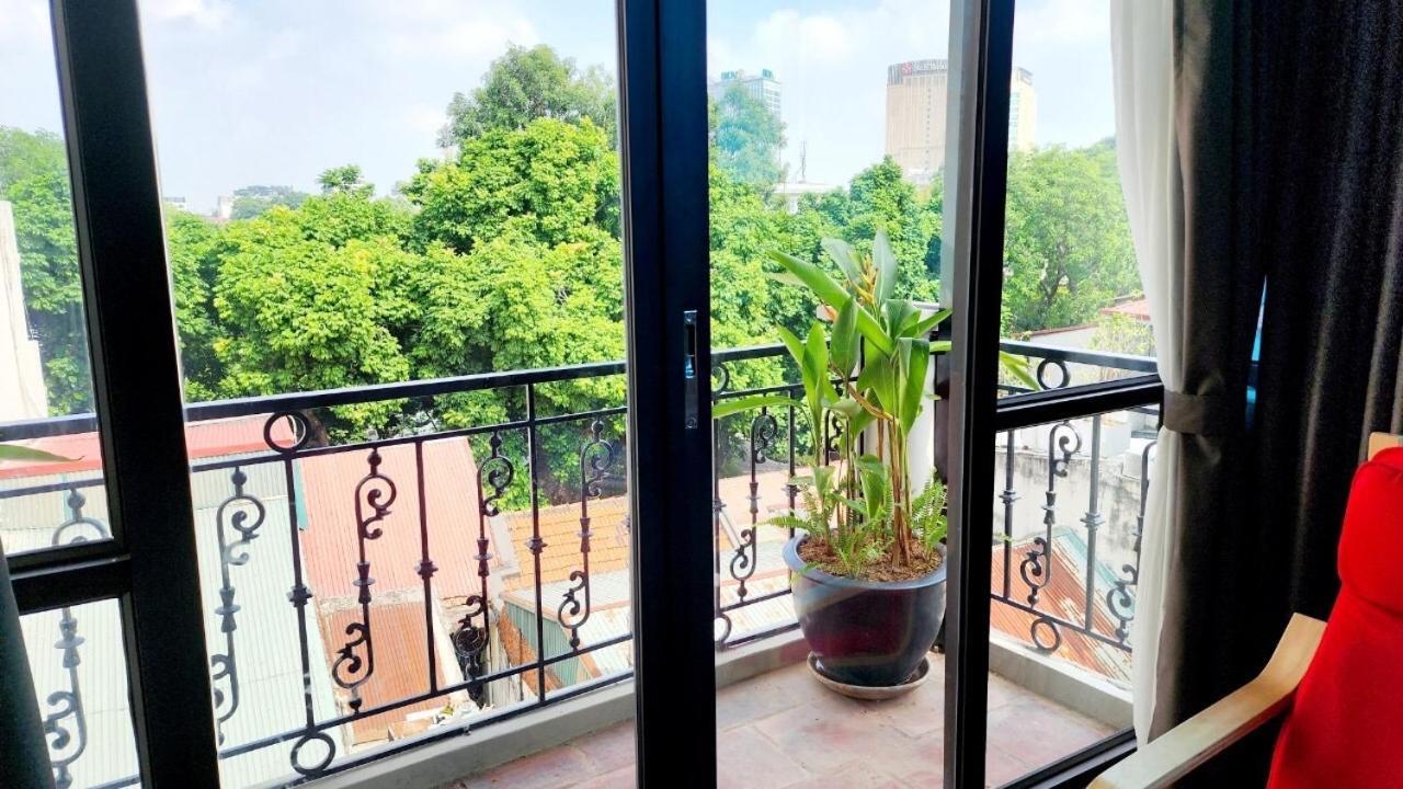T Home Balcony Homestay Ханой Номер фото